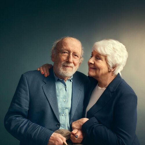 Anne Wil Blankers toneelvoorstelling  Liefdesbrieven  met Hans Croiset