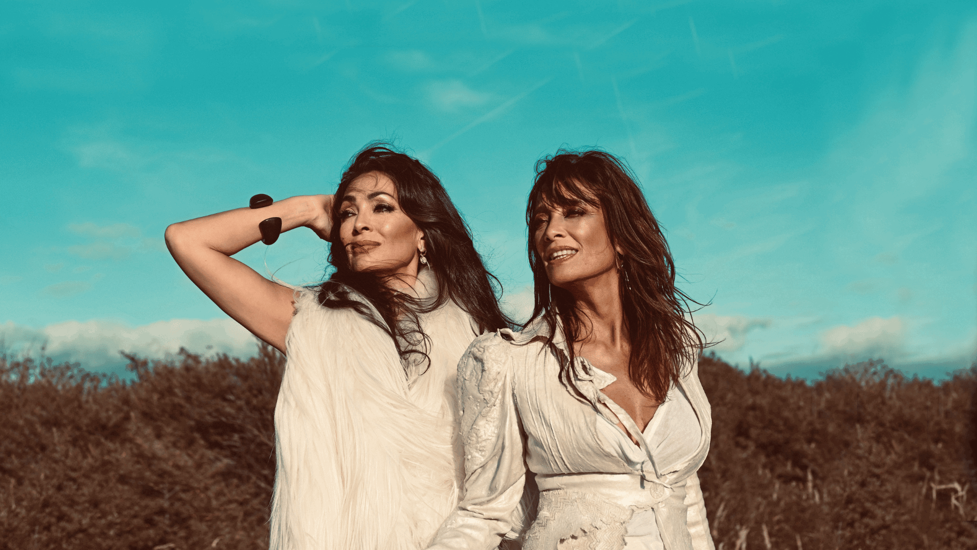 Suzanne en Monique Klemann van Lois Lane