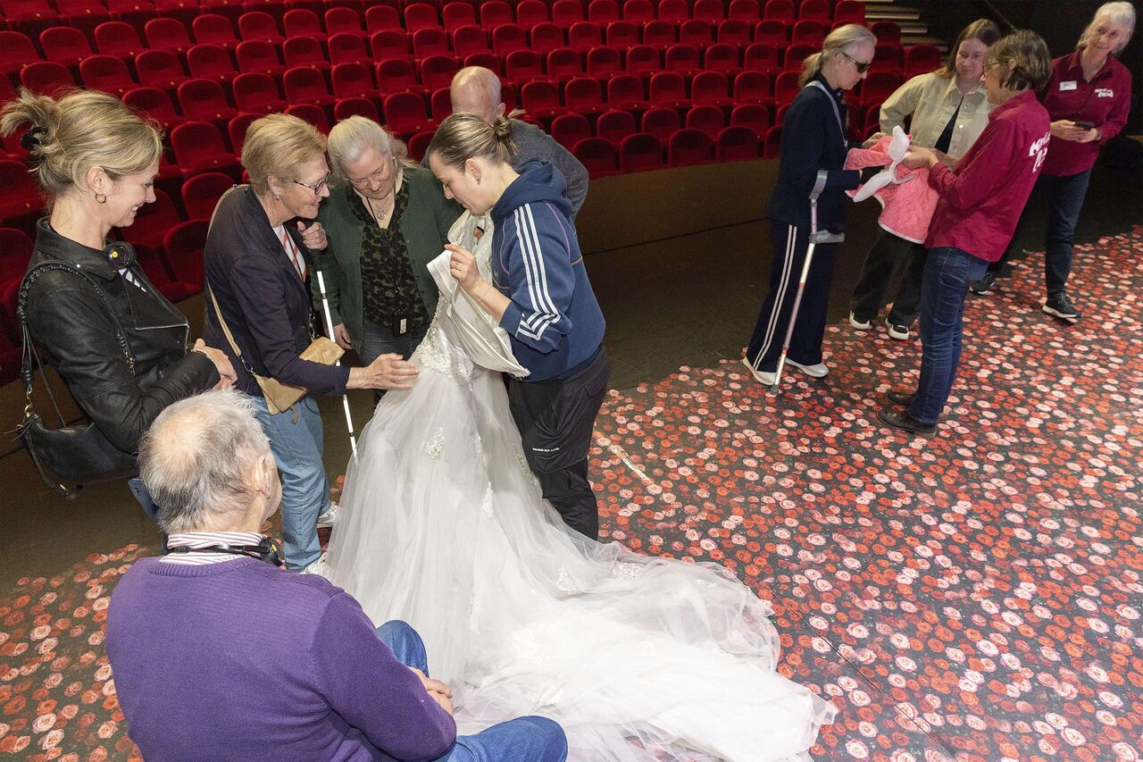 Meet en Feel inleiding - Blindtolk - Munttheater