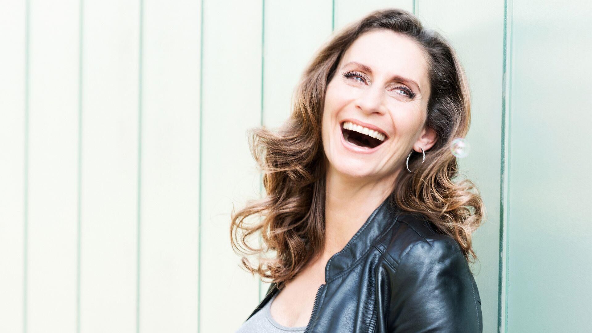 PIA - Pia Douwes