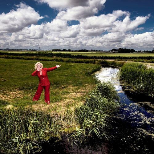Karin Bloemen cabaretvoorstelling - Renaissance 2.0