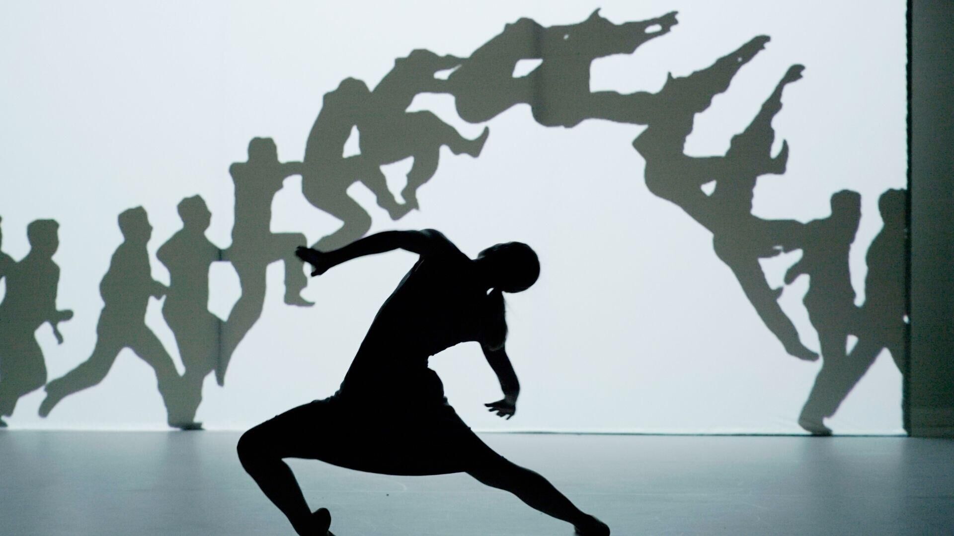 Another Kind of Blue - The fly blue tour - dansvoorstelling